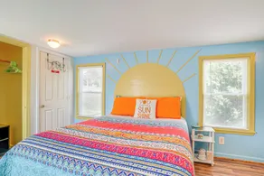 Waterfront Virginia Retreat w/ Canoe, Pets Welcome - Intérieur