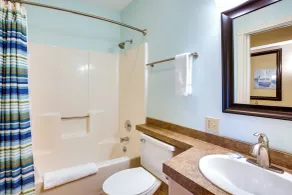 Glen Arbor Vacation Rental w/ Views of Lake! - Interiør