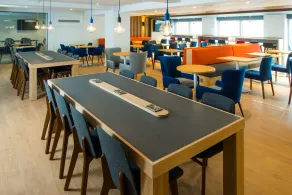 Holiday Inn Express Swindon City Centre by IHG - Recepción