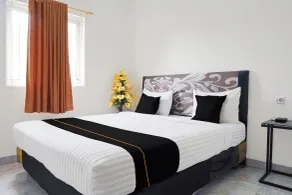 Hotel O near Transmart Padang formerly Sulaiman Residence - Room