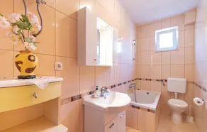 grazioso appartamento con 2 camere da letto a Orebic - Bagno