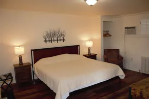 Stanford House - Room