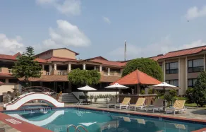 Hotel Pokhara Grande - Pool