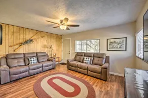 Cozy Cottage w/ Game Room ~ 17 Mi to Dtwn SLC! - Interiør