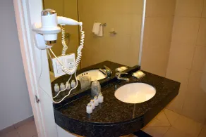 De la Plaza Hotel - Badezimmer
