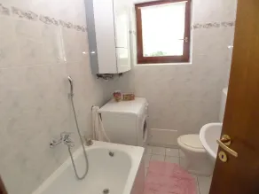 Four Person Apartment With One Bedroom Located Near Beach - Bagno