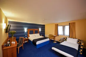 Leonardo Inn Aberdeen Airport - Habitación