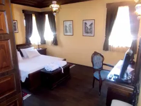Estate Kalaitzis - Rom