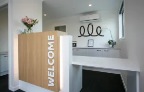 Podium Lodge - Recepción