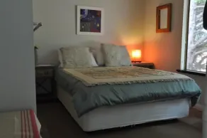 Bettenay Loft Spa Apartment & Lakeview Chalets - Zimmer