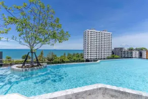 Howard Johnson by Wyndham Pattaya JC - Pool