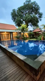 Puri Abian Ari - Pool