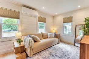 Tiny Home w/ Deck: Close to MSU Campus - Innenbereich