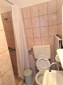 Jimmy's Apartments - Bad