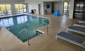 Spark by Hilton Green Bay - Piscine