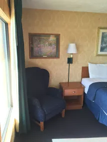 Town and Country Motel - Room
