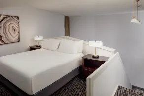 DoubleTree by Hilton Cherry Hill Philadelphia - Rum