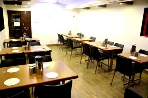 Hotel Vyankatesh - Restaurant
