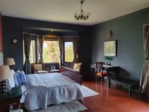 Sourenee Tea Estate - Room