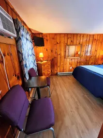 Blue Jay Motel - Chambre