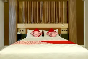 Sans Vibes Hotel Grand Omah Sastro Gejayan - Room