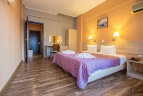 John's Hotel - Zimmer