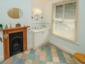 5 Fairview Road - Baño