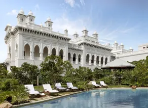 Taj Falaknuma Palace - Piscine