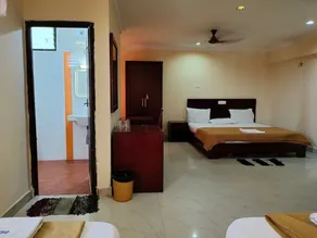 Hotel Geetha International - Chambre