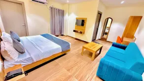 Hotel City Inn 2min Walk To Gorakhnath Temple - Room