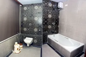Hotel Royal Wings - Bathroom