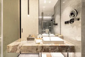 Radisson Hotel, Beijing Daxing Airport     - Rum