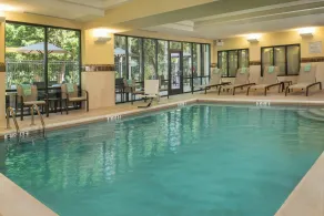 Courtyard by Marriott Hershey Chocolate Avenue - Piscine