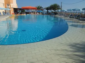 Ninos On The Beach Hotel - Pool