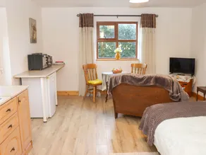 Wheatfield Lodge - Room