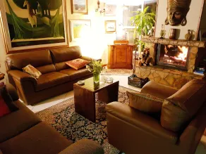 B&B Welcome - Lobby sitting area