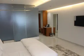 Lumiere A Boutique Hotel - Chambre