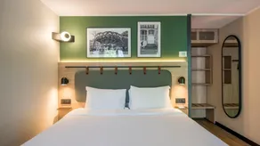 Hôtel Campanile Rodez - Chambre