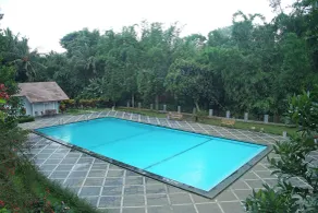 Resort Prima Sangkanhurip - Pool