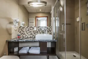 Hotel DeSilva Pruszków - Bad