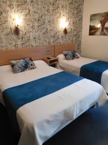 Contact Hôtel Des Deux Moulins Limoges, Proche de la gare - Chambre