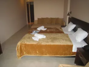 9 Queens Spa Hotel - Room