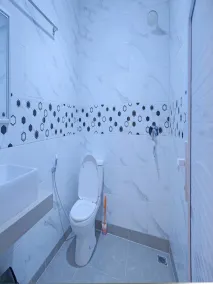 Capital O 92096 Kuala Ulee Lheue Residence Syariah - Bathroom