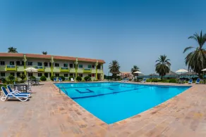 Flamingo Beach Hotel - Pool