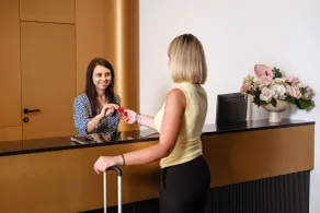 Tailormade Hotel Median Niš - Reception