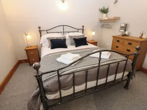 Larl Cottage - Room