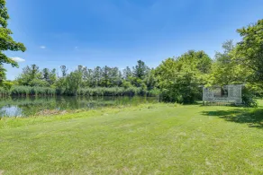 6 Shared Acres, Pool Table: Barrington Hills Apt! - Interior