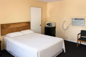 Sunrise Inn Cordele GA Near I 75 - Rum