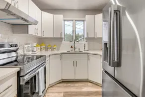 Shop, Hike, Golf & Swim: Inviting Deer Park Escape - Innvendig
