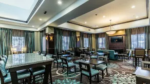 Staybridge Suites Laredo by IHG - Restaurant
